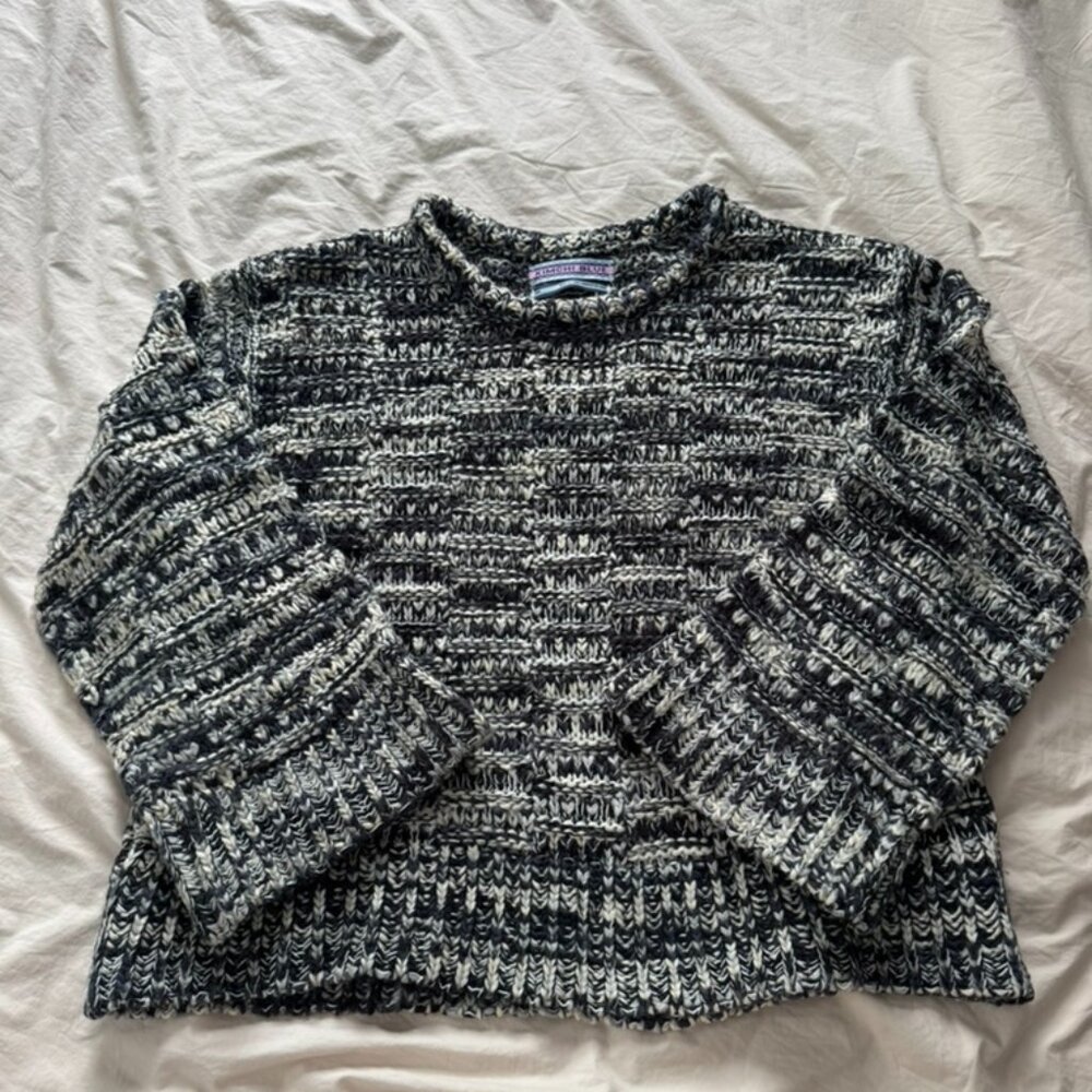 Urban Outfitters Kimchi Blue Sweater Size Medium